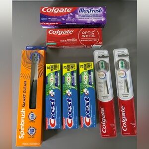 Colgate Optic White Toothpaste - Red